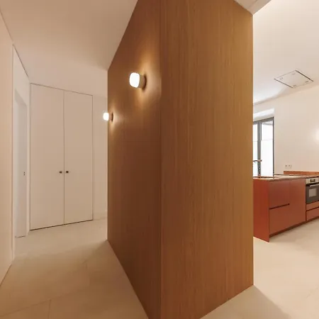 Bravissimo Vivaldi 2c, Monthly Girona