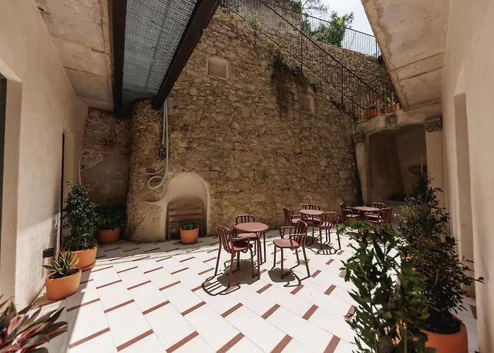 Bravissimo Vivaldi 2c, Monthly Girona